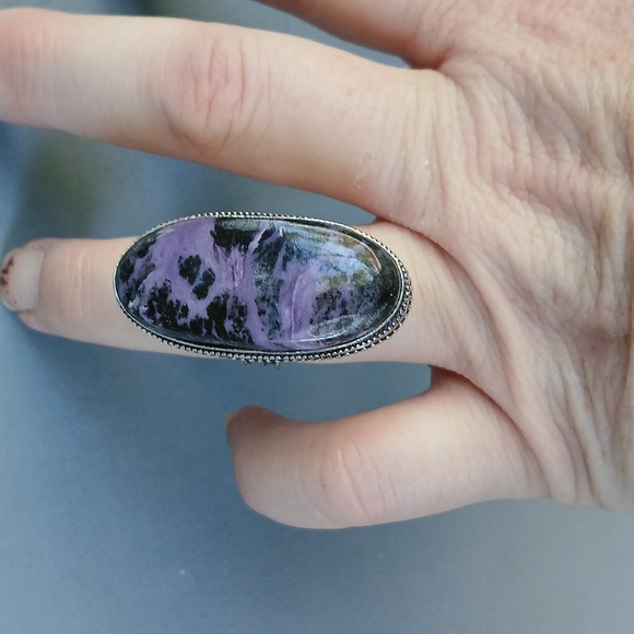 New Charoite 925 Silver Ring. - Picture 9 of 13